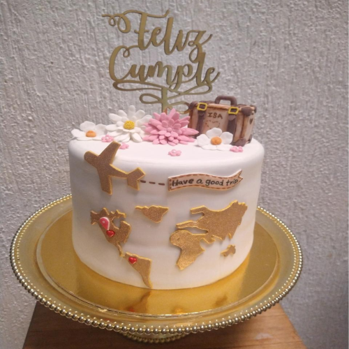 Torta temática personalizada de alta repostería saludable en Cali